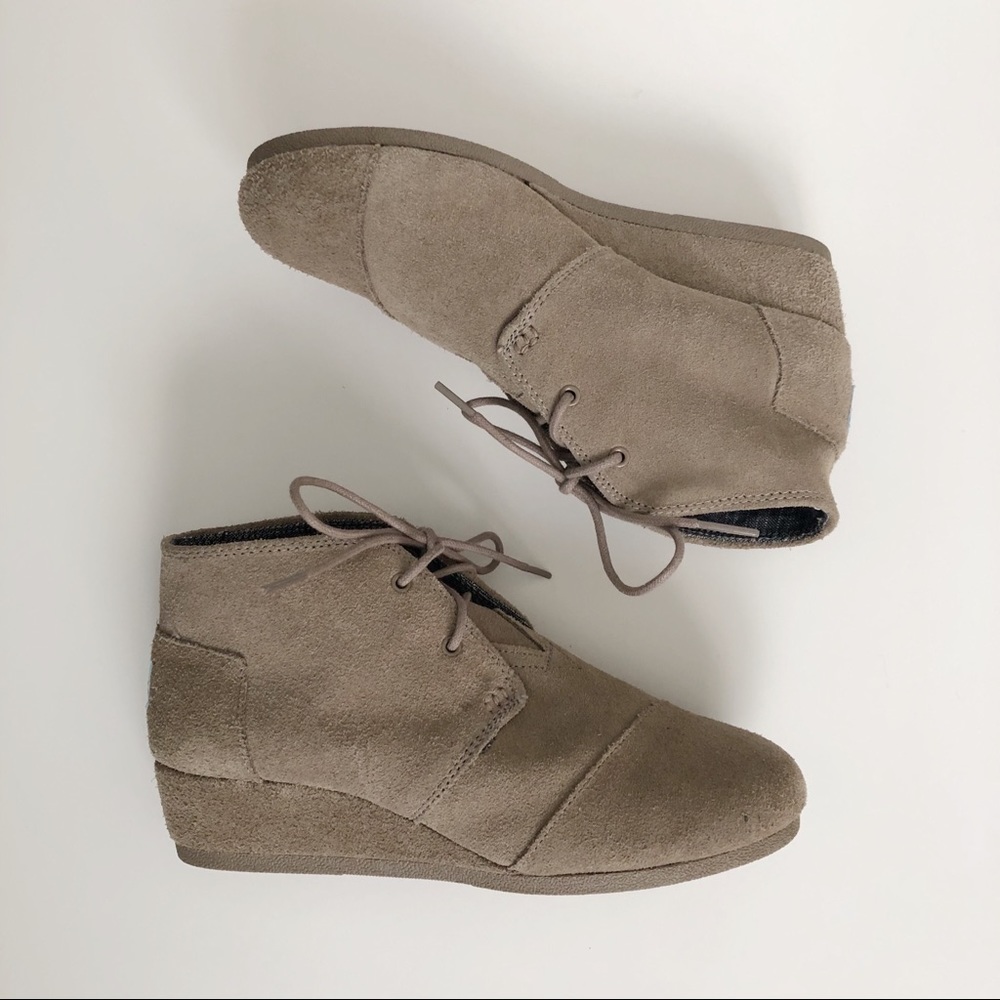 Toms Suede Wedge Booties - Picture 3 of 7